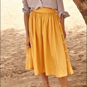 Madewell side button skirt